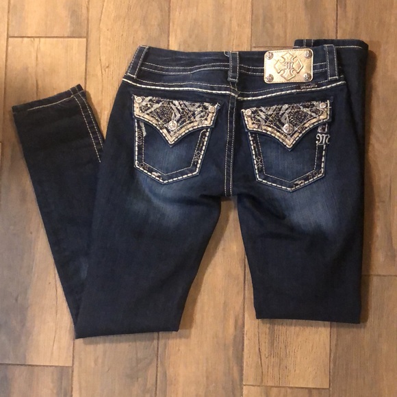 Miss Me Jeans bling details size 26 signature rise skinny NWOT - Picture 2 of 9